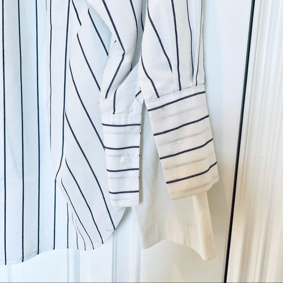 ❌DONATED❌ STYLEANDA KOREA White & Navy Pinstripes Long Sleeve Mock Hoodie - Picture 7 of 12